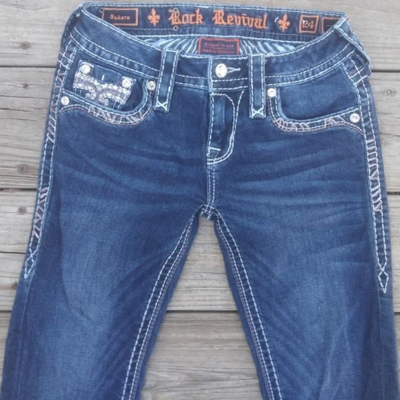 RELISTED BNWOT S 24 Rock Revival Jeans🔥 - Picture 2 of 16
